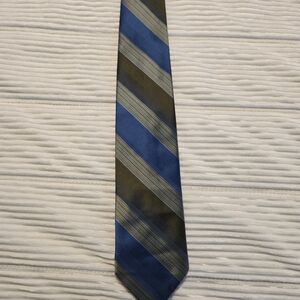Elegant Blue and Gray Striped Tie